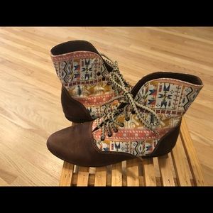 Beautiful leather and fabric ankle boots